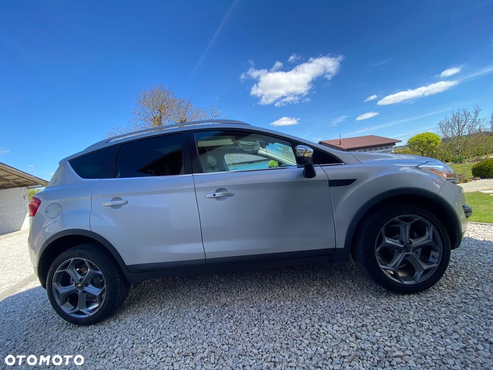Ford Kuga 2.0 TDCi 2x4 Titanium - 1