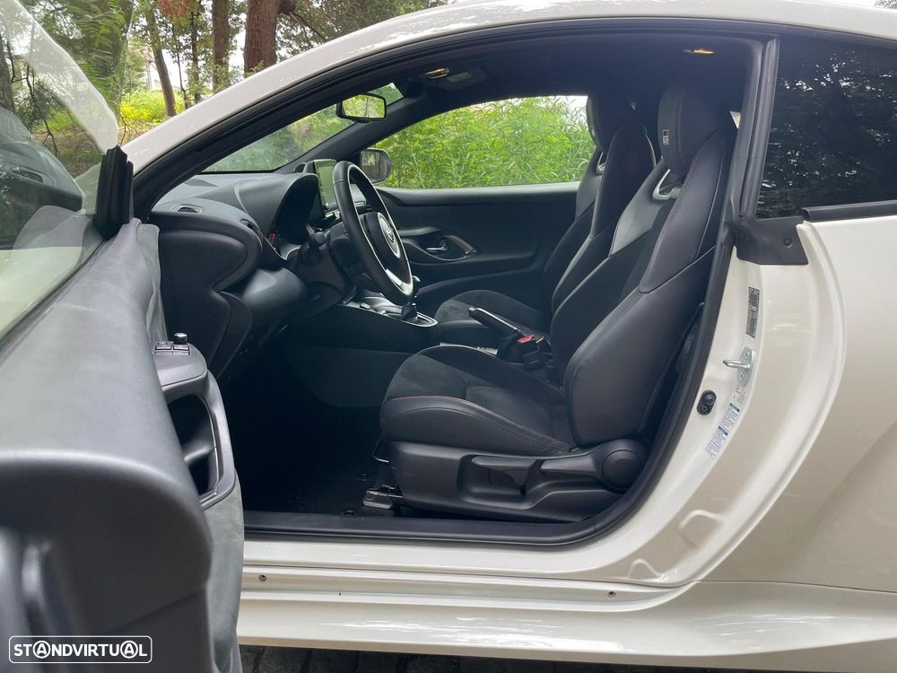 Toyota GR Yaris c/ High-Performance-Pack - 16