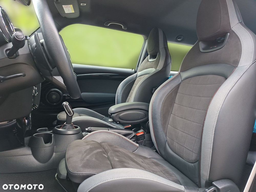 MINI Cooper S John Works Trim sport - 13