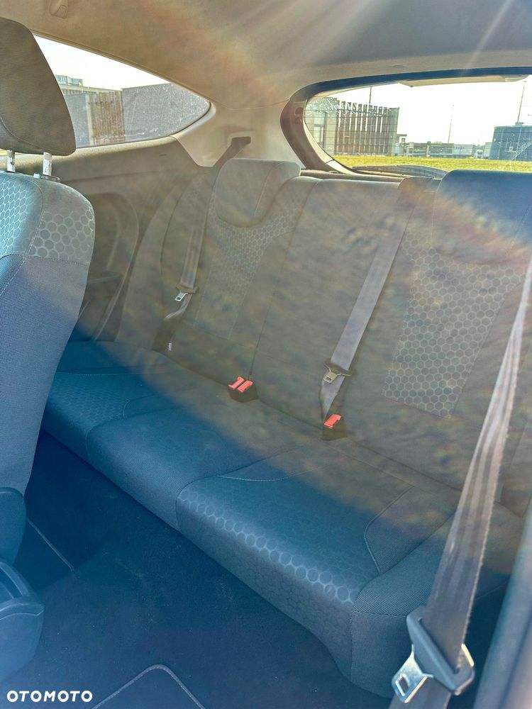 Ford Fiesta 1.6 Ti-VCT Titanium - 12