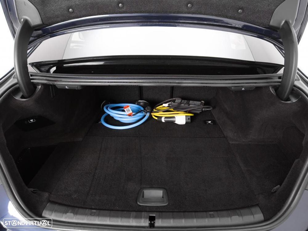 BMW 530 - 12
