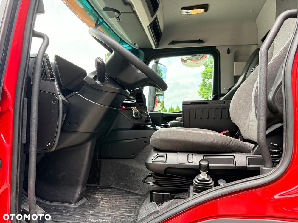 Mercedes-Benz AROCS 3246 8x4 EURO6 WYWROTKA TRÓJSTRONNA Z BORDMATIKIEM - 19