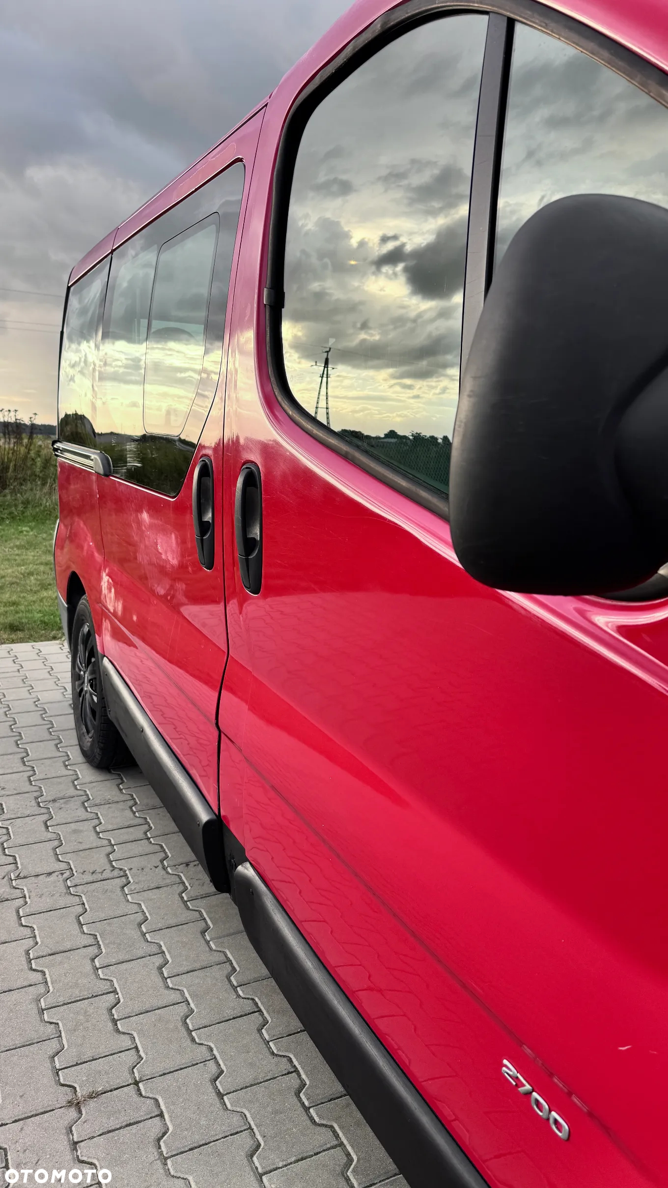 Opel Vivaro - 12