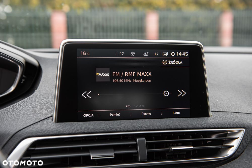 Peugeot 3008 THP 165 EAT6 Stop & Start Allure - 23