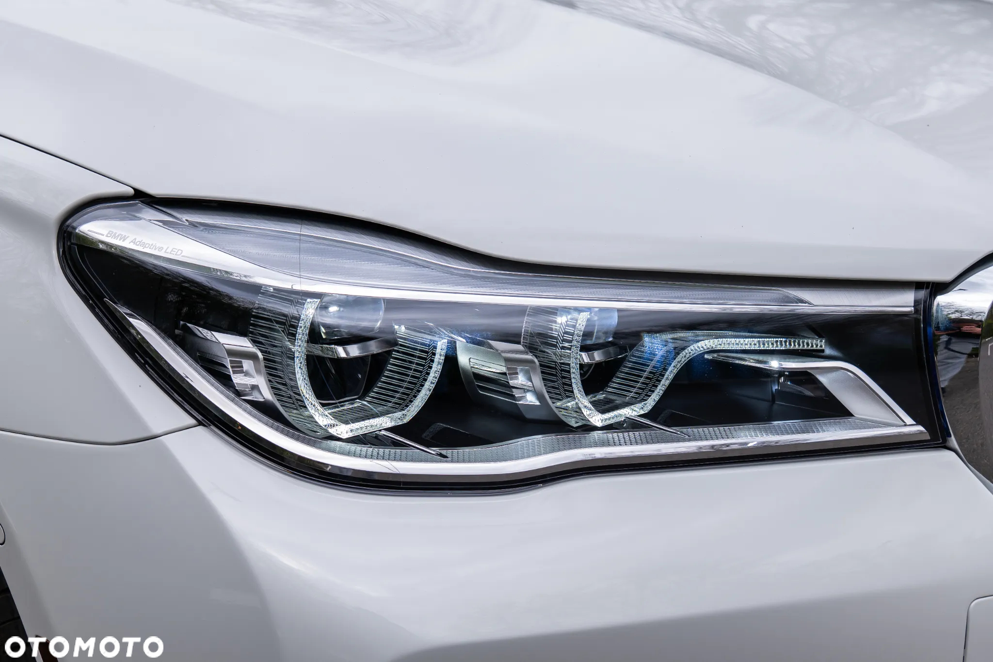 BMW Seria 7 740Li - 8
