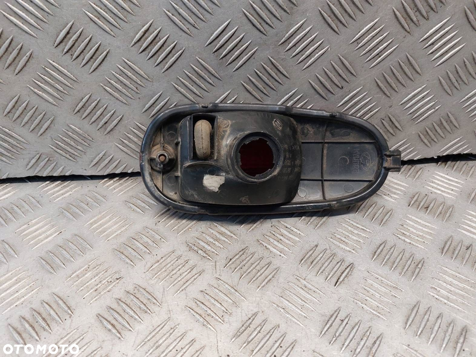 LAMPA PRZECIWMGIELNA PRAWA TYŁ HYUNDAI SANTA FE I - 3