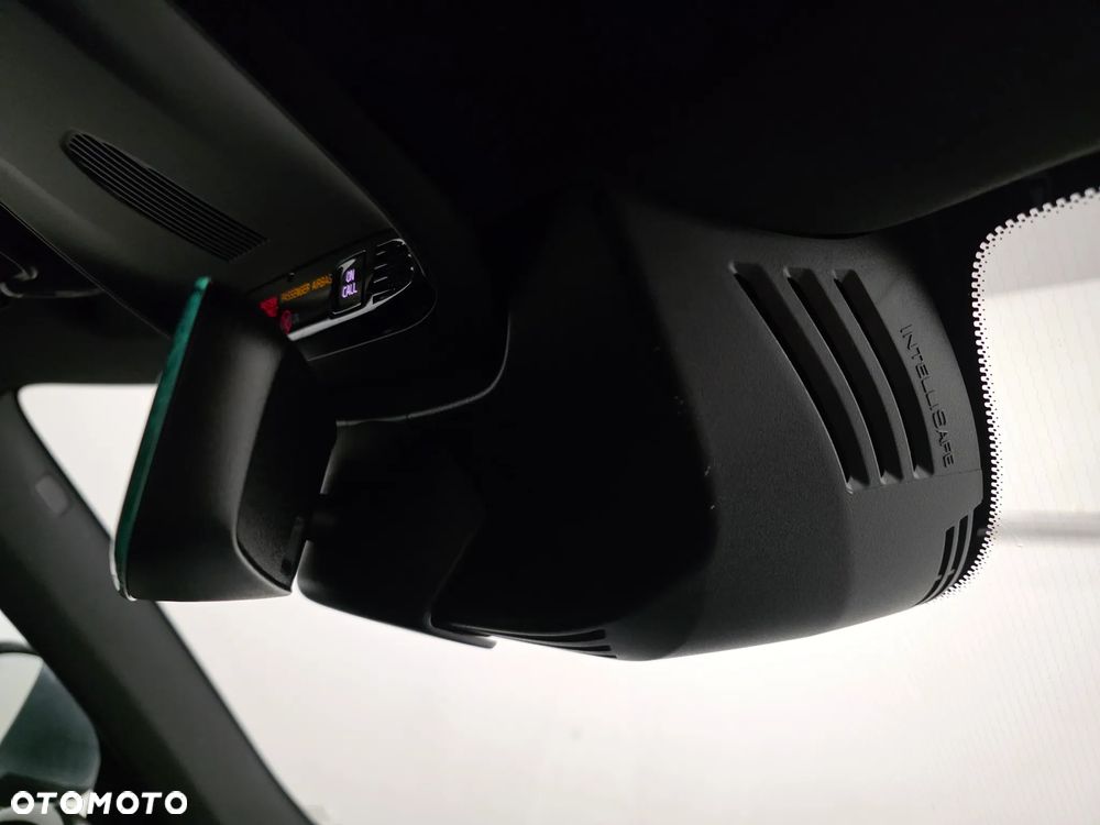 Volvo XC 90 D5 AWD R-Design - 30