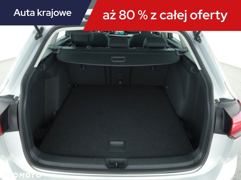 Volkswagen Golf Variant - 20