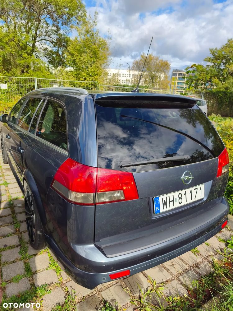 Opel Vectra 1.9 CDTI Cosmo - 4