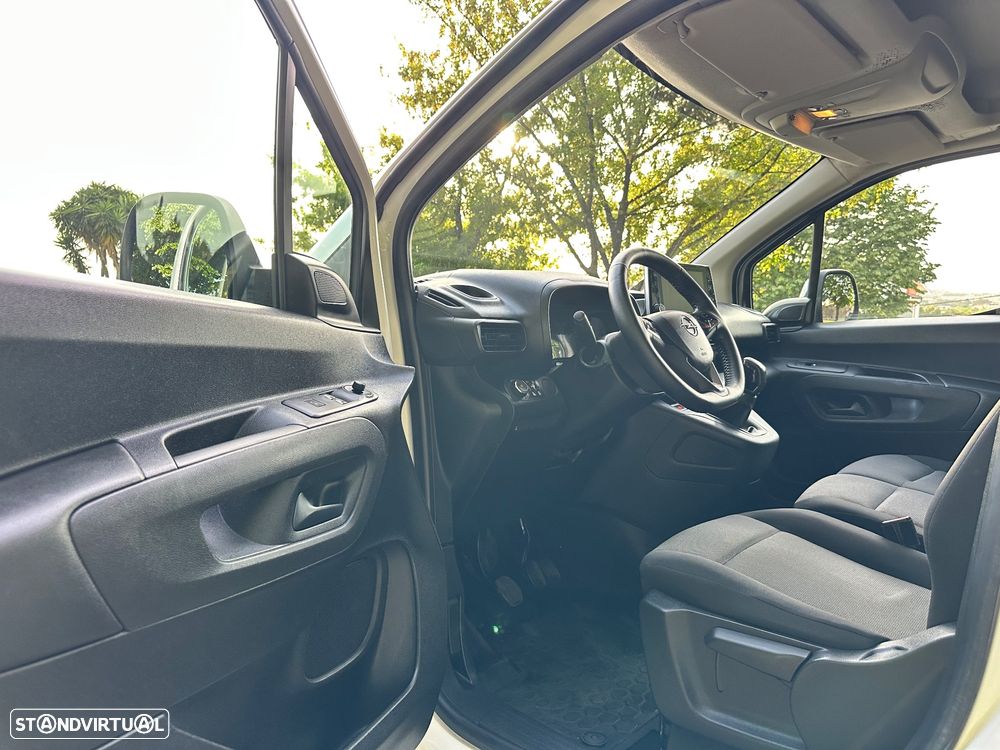 Opel Combo 1.6CDTI - 11