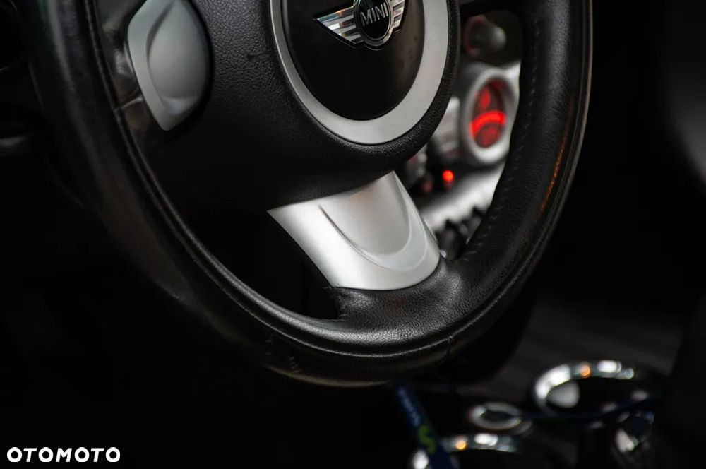 MINI Cooper S 50 Camden - 23