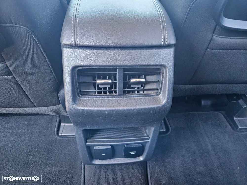 Ford S-Max 2.0 TDCi Titanium - 51