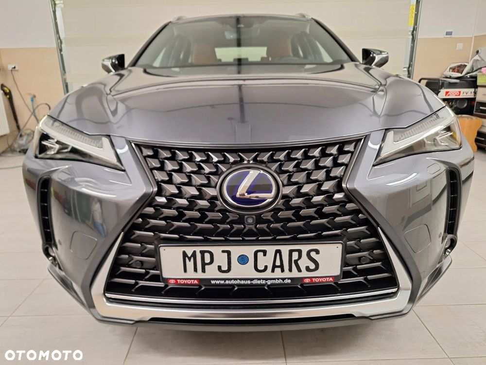 Lexus UX 300e Executive Line - 3
