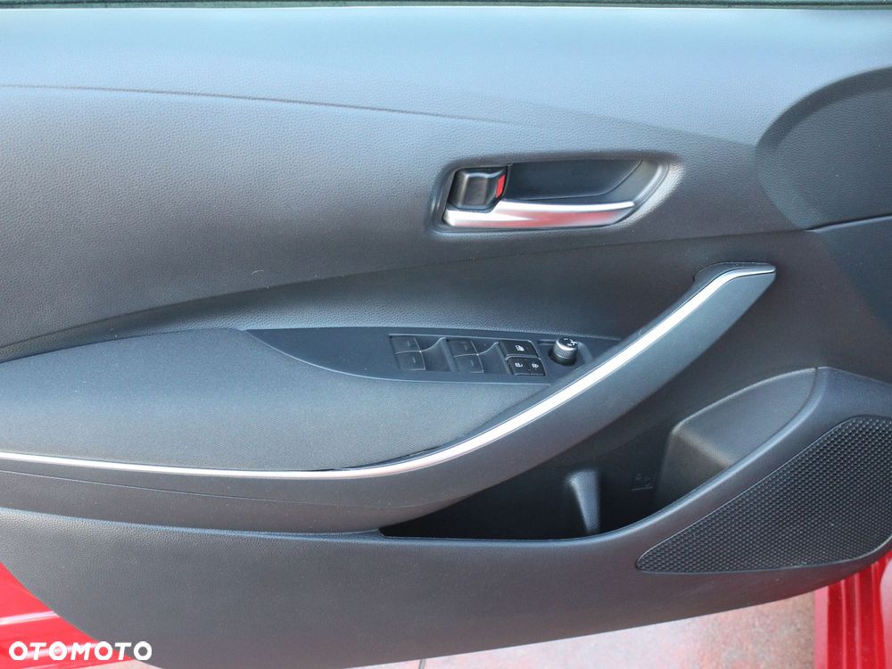 Toyota Corolla - 13