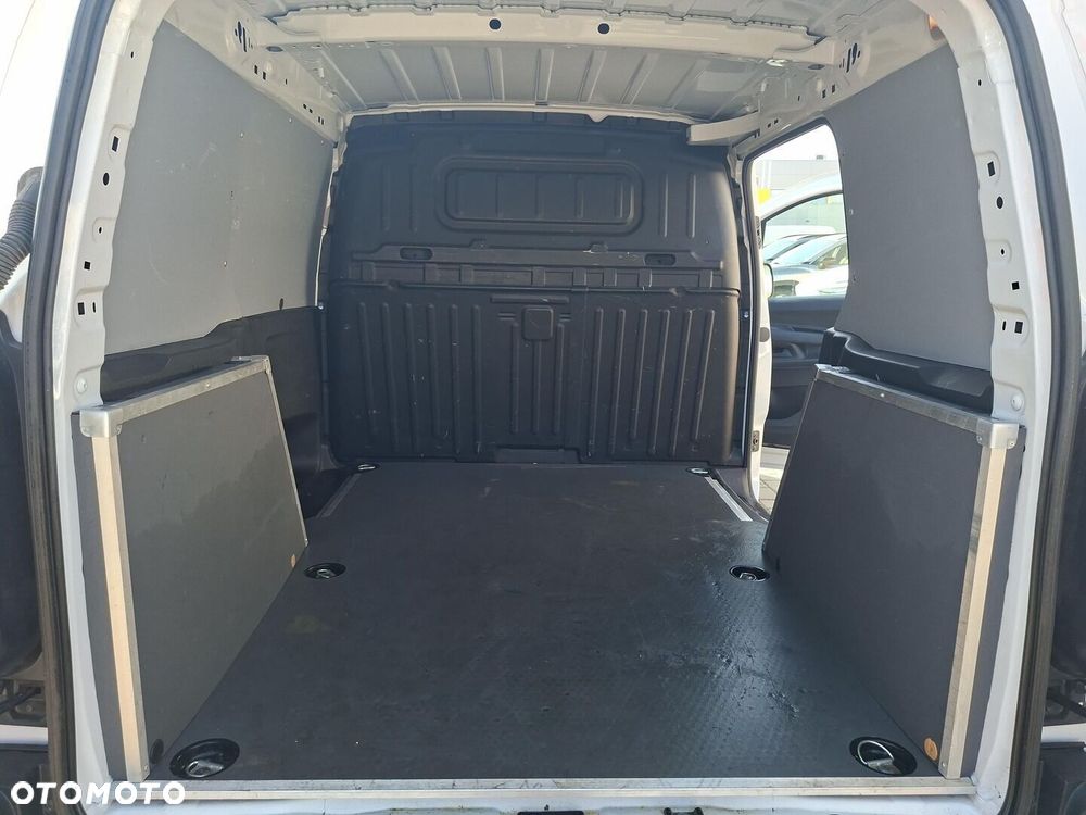 Toyota Proace City - 11