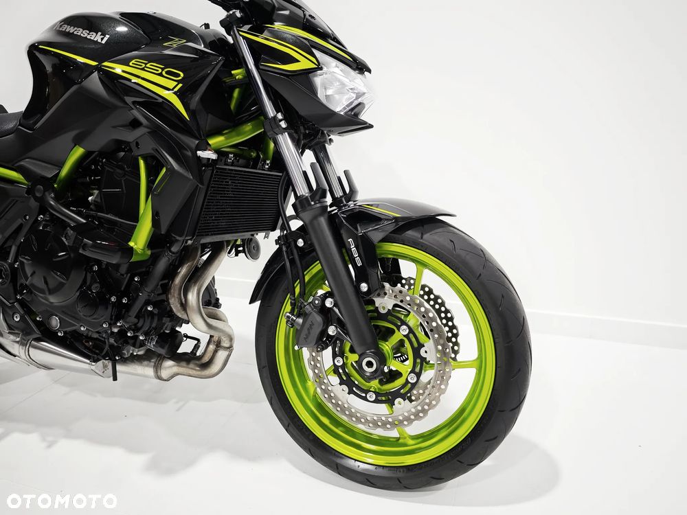 Kawasaki Z - 8
