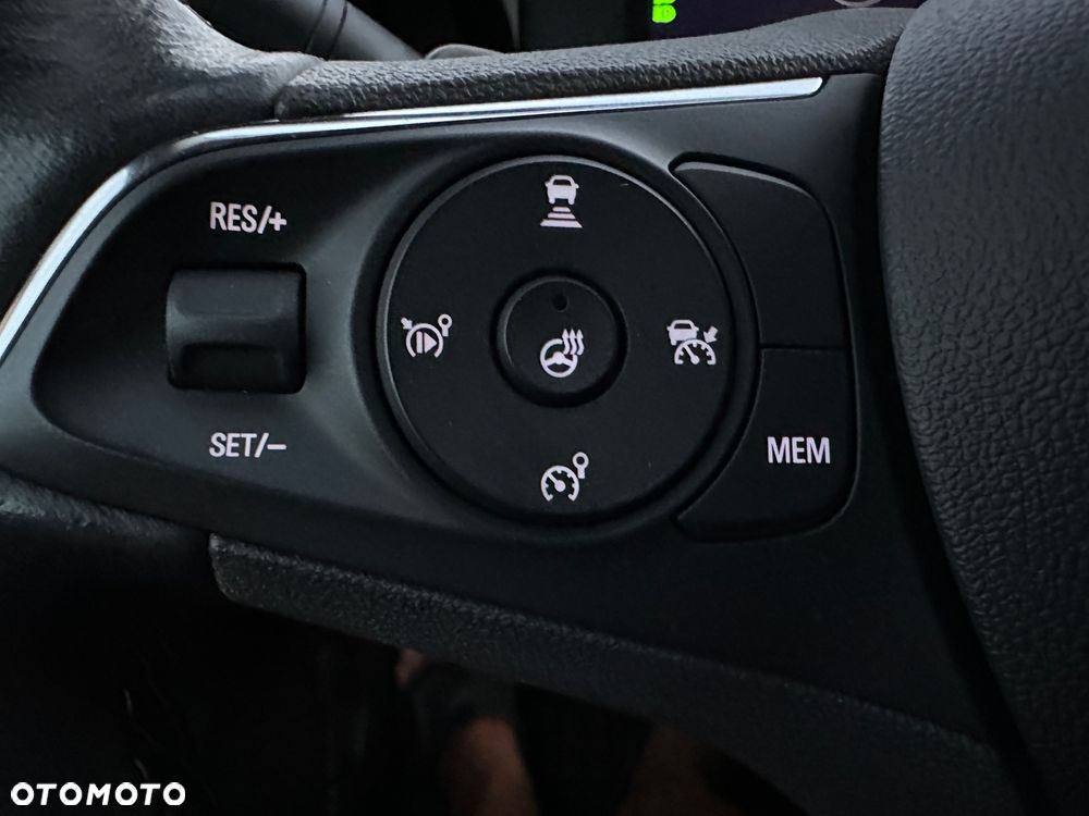 Opel Mokka 1.2 T Elegance S&S - 32