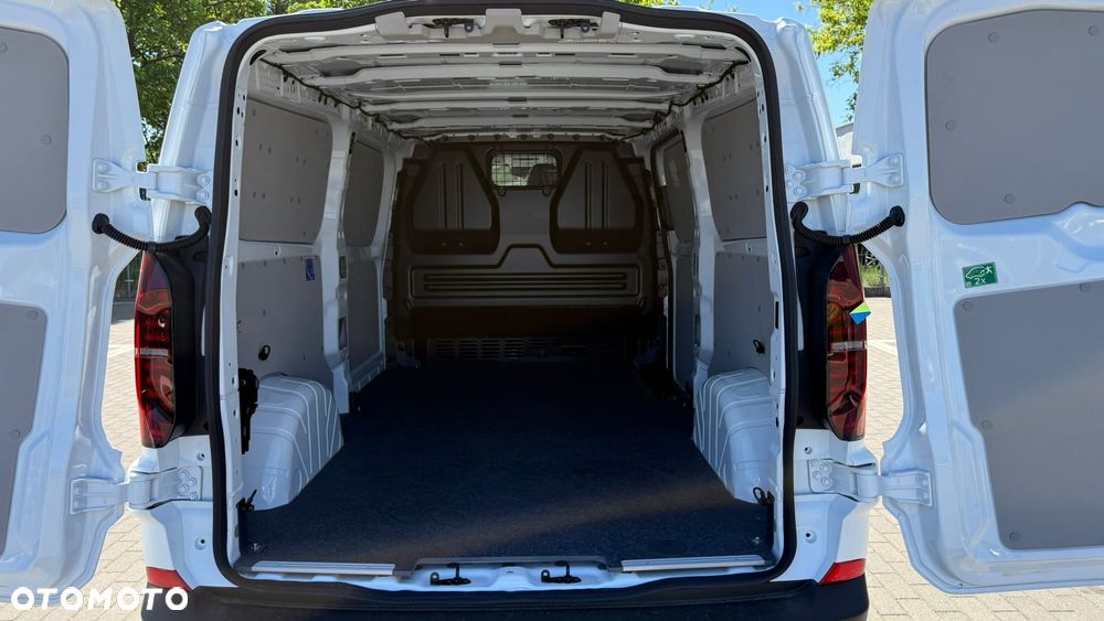 Volkswagen Transporter Furgon - 10