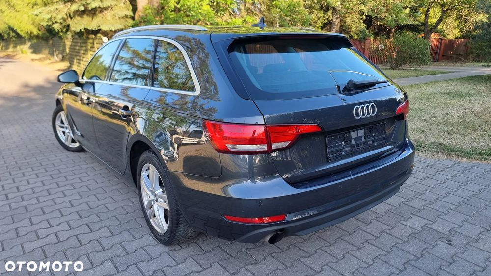 Audi A4 Avant 2.0 TFSI ultra - 9