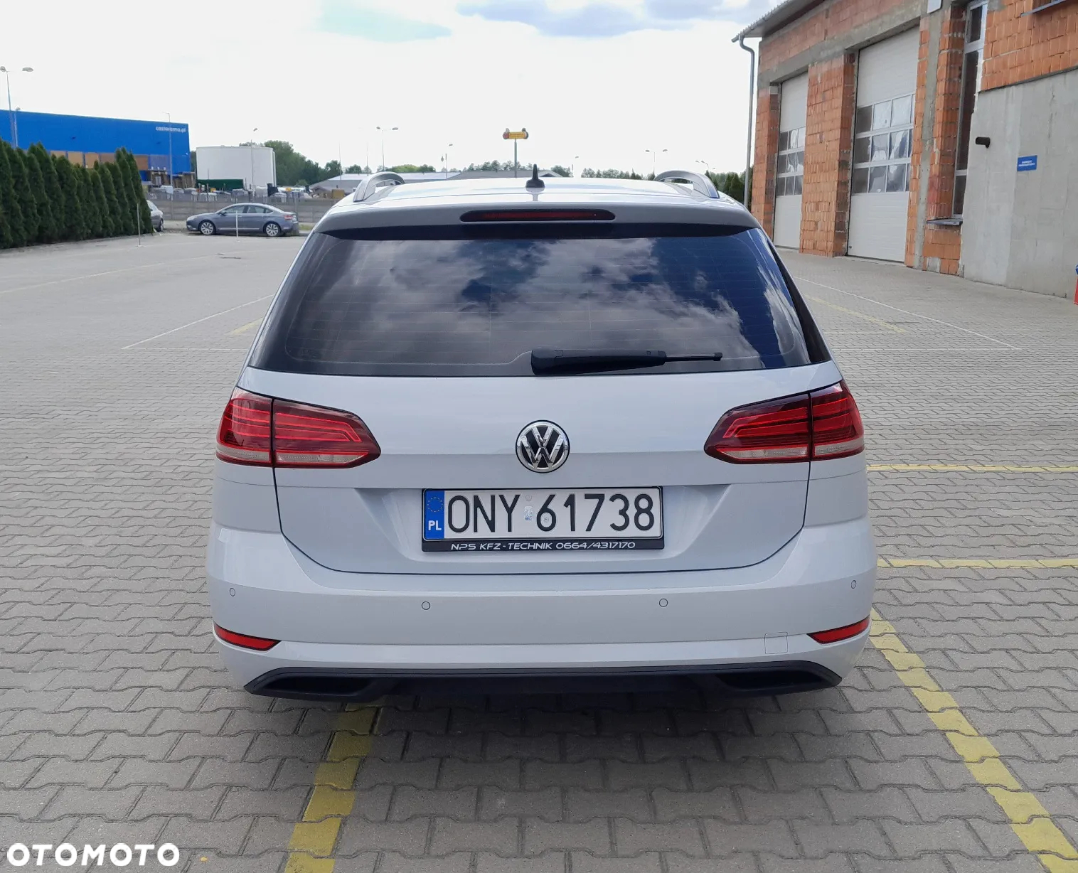 Volkswagen Golf VII 1.6 TDI BMT Comfortline - 8