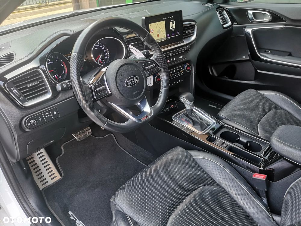 Kia ProCeed 1.6 CRDi DCT7 SCR GT LINE - 16