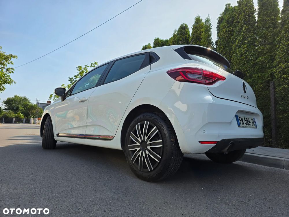 Renault Clio BLUE dCi 85 BUSINESS EDITION - 37