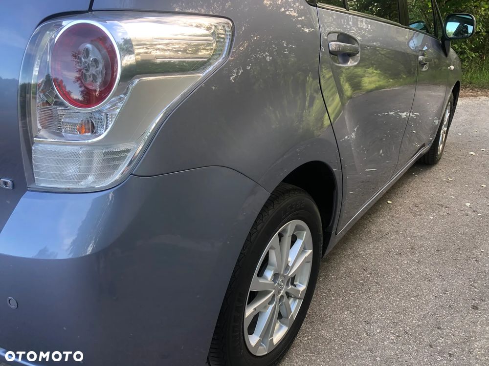 Toyota Verso 1.8 5-Sitzer Executive - 23