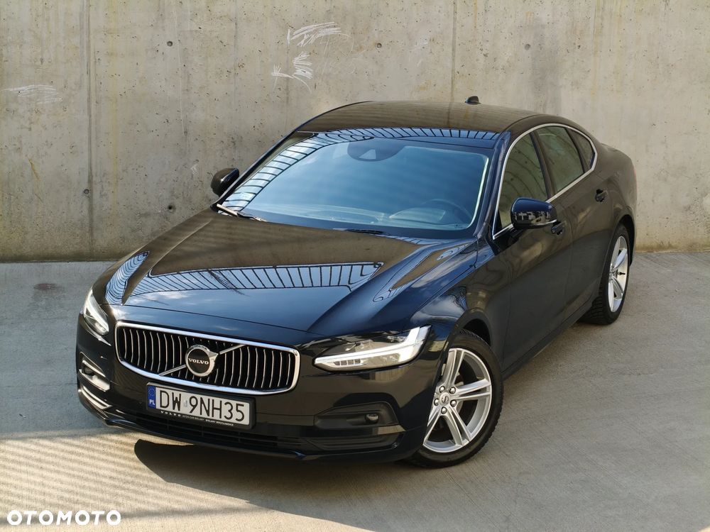 Volvo S90 D4 Momentum Pro - 17