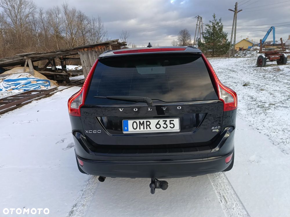 Volvo XC 60 2.4D DRIVe - 10