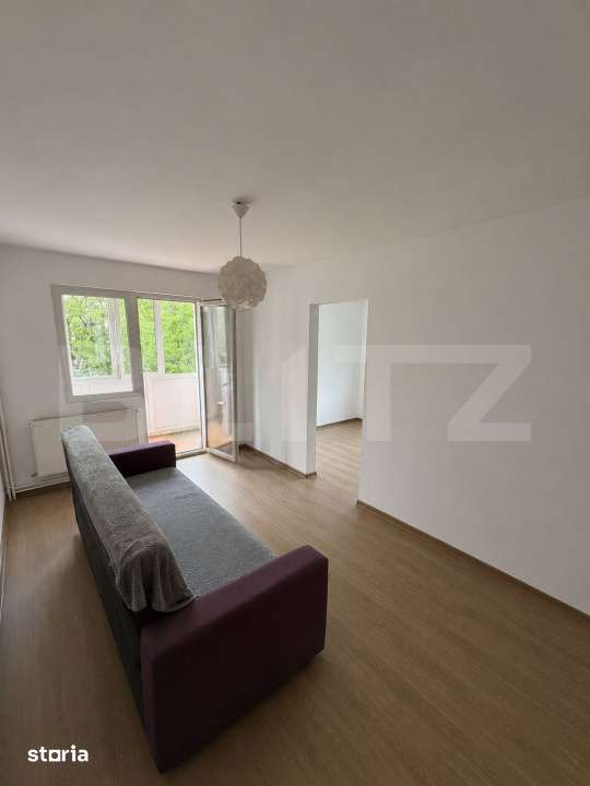 Apartament 3 camere semidecomandat, 50 mp, etaj 2, zona Dambul Pietros — fotografia 3