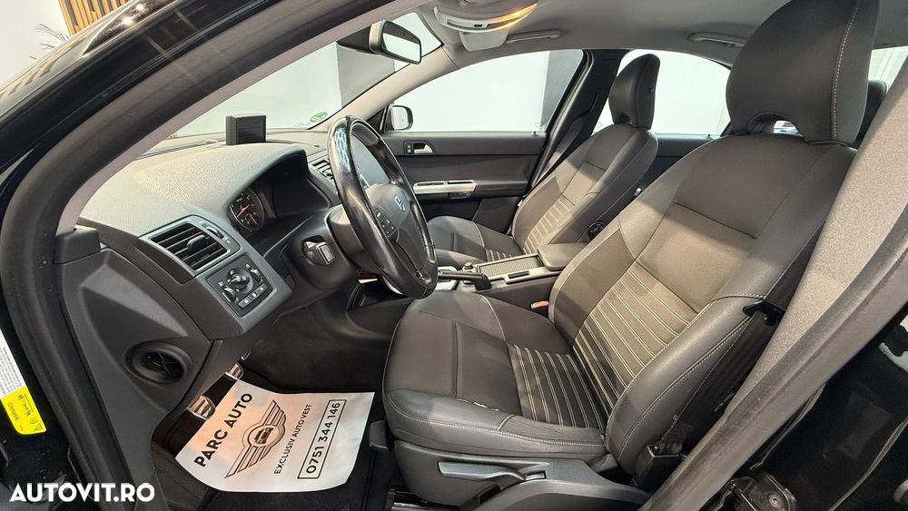 Volvo S40 1.8 - 19