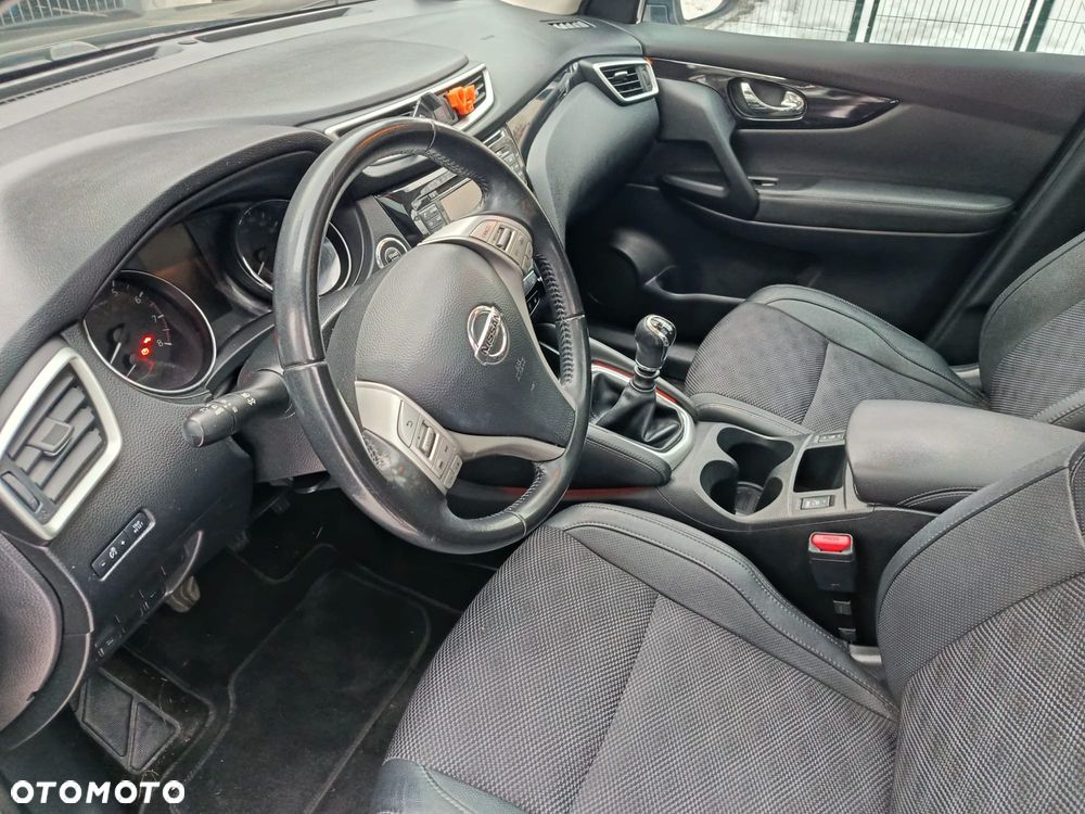 Nissan Qashqai 1.2 DIG-T N-Connecta EU6 - 5