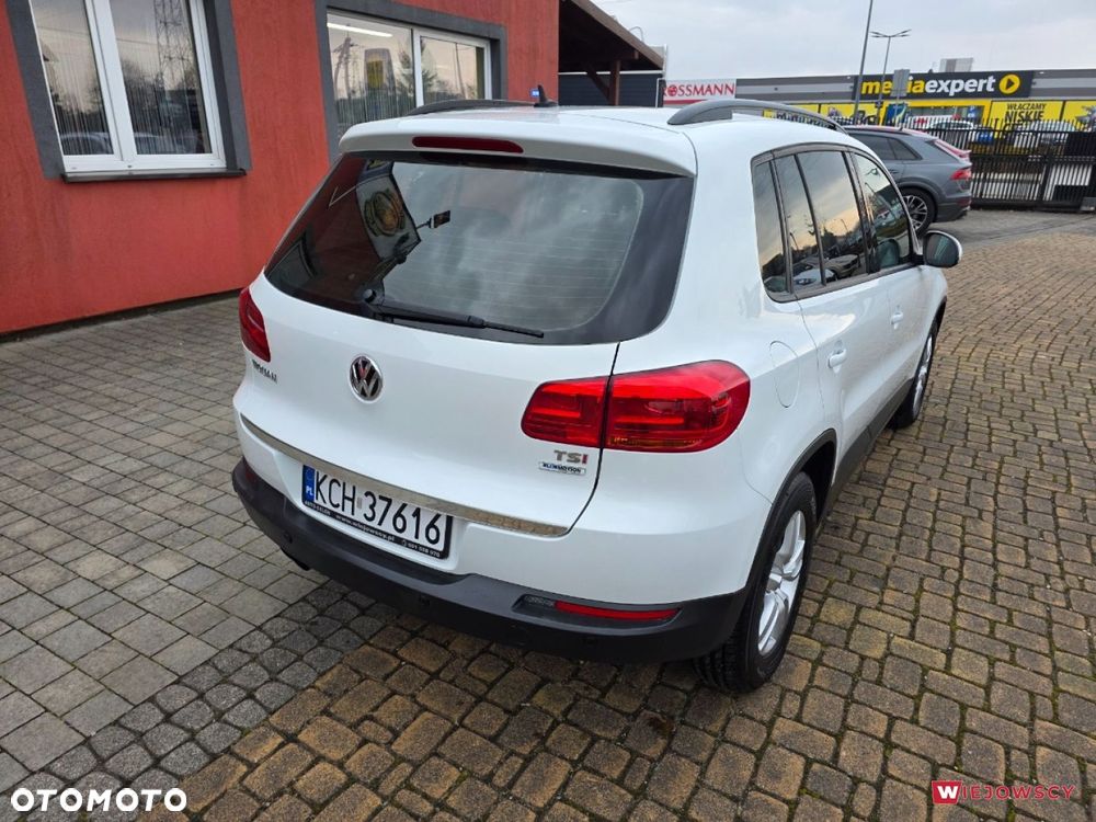 Volkswagen Tiguan - 11