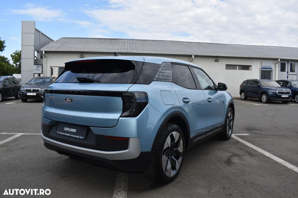 Ford Explorer AWD 79 kWh Extended Range Premium - 12