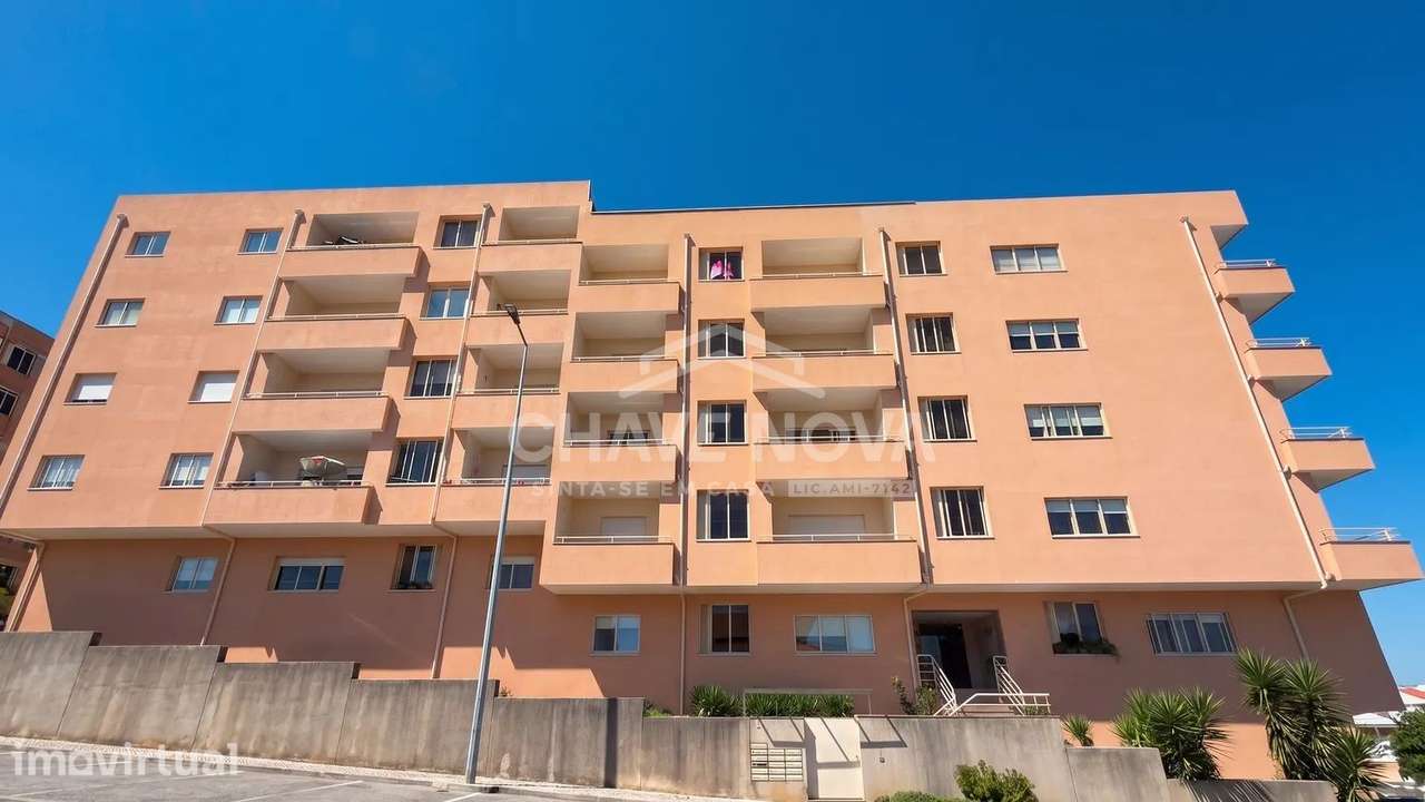 Apartamento T1+1 Último Piso c/ Lugar de Garagem em Canidelo - Gaia - Grande imagem: 2/16
