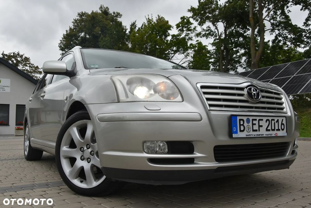 Toyota Avensis 2.0 VVT-i Automatik Executive - 35