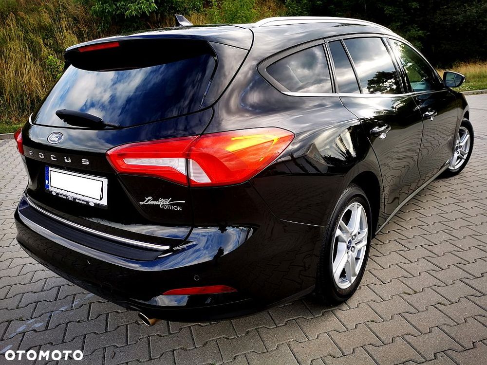 Ford Focus - 22
