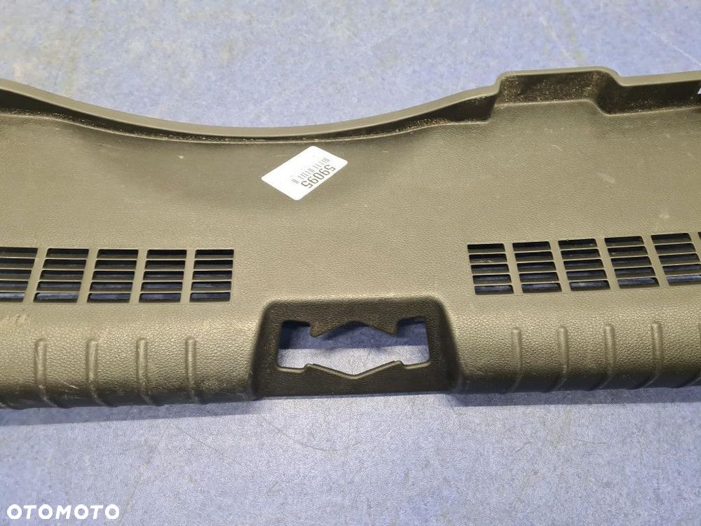 KIA RIO IV OSŁONA PLASTIKOWA WNĘTRZA - 3