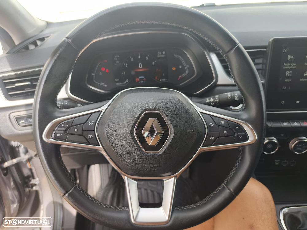 Renault Captur - 31