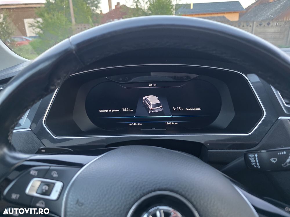 Volkswagen Tiguan 2.0 TDI SCR 4MOTION DSG Highline - 11