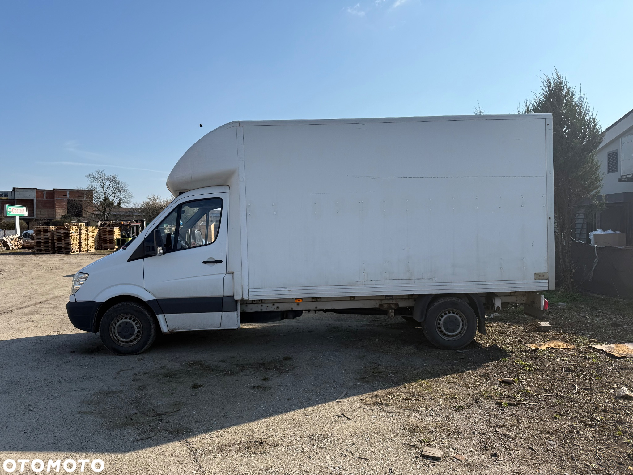 Mercedes-Benz Sprinter - 5