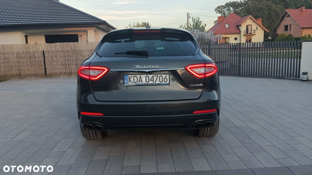 Maserati Levante - 7