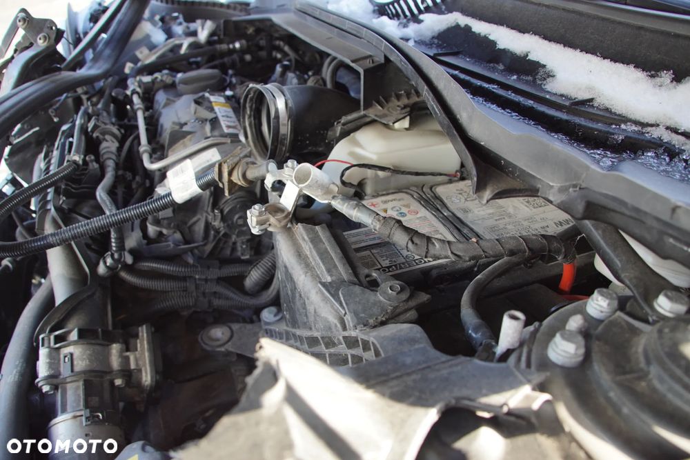 Auto na części - Mini Clubman II F54 1.5 136 KM B38A15 GS6-58BG C2K 2017R Silnik Skrzynia Drzwi Błotnik Klapa Zderzak Lampa Lusterko Klamka Szyba Deska Kokpit Sterownik Moduł Czujnik Licznik Wyświetlacz Panel Kierownica - 18