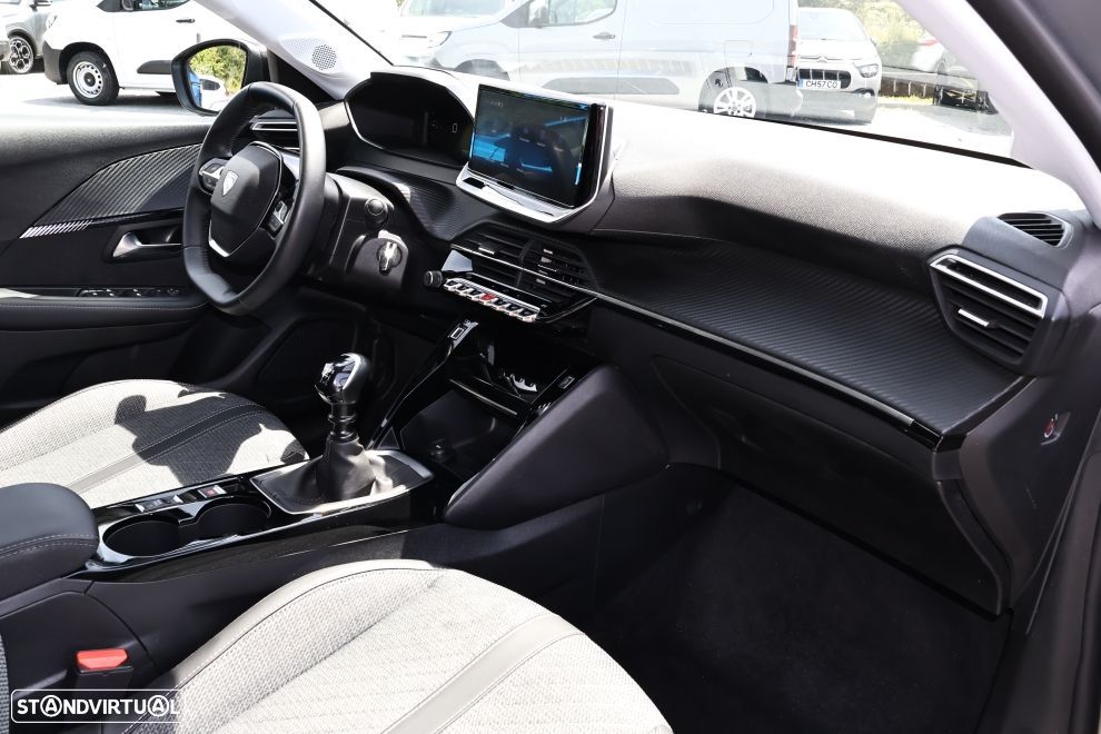 Peugeot 208 1.2 PureTech Allure - 13