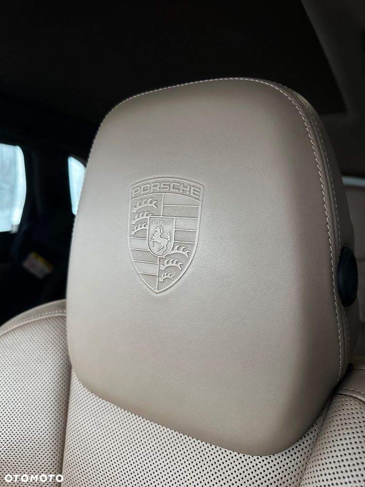 Porsche Cayenne Diesel Platinum Edition - 22