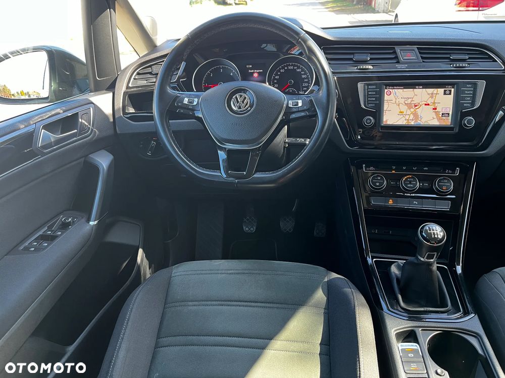 Volkswagen Touran 1.6 TDI SCR BlueMotion Technology Comfortline - 33