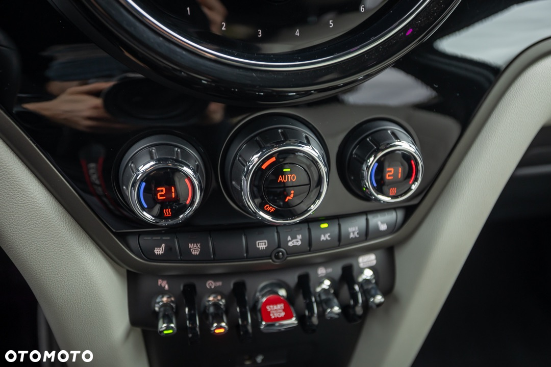 MINI Countryman Cooper S ALL4 John Cooper Works Trim sport - 35