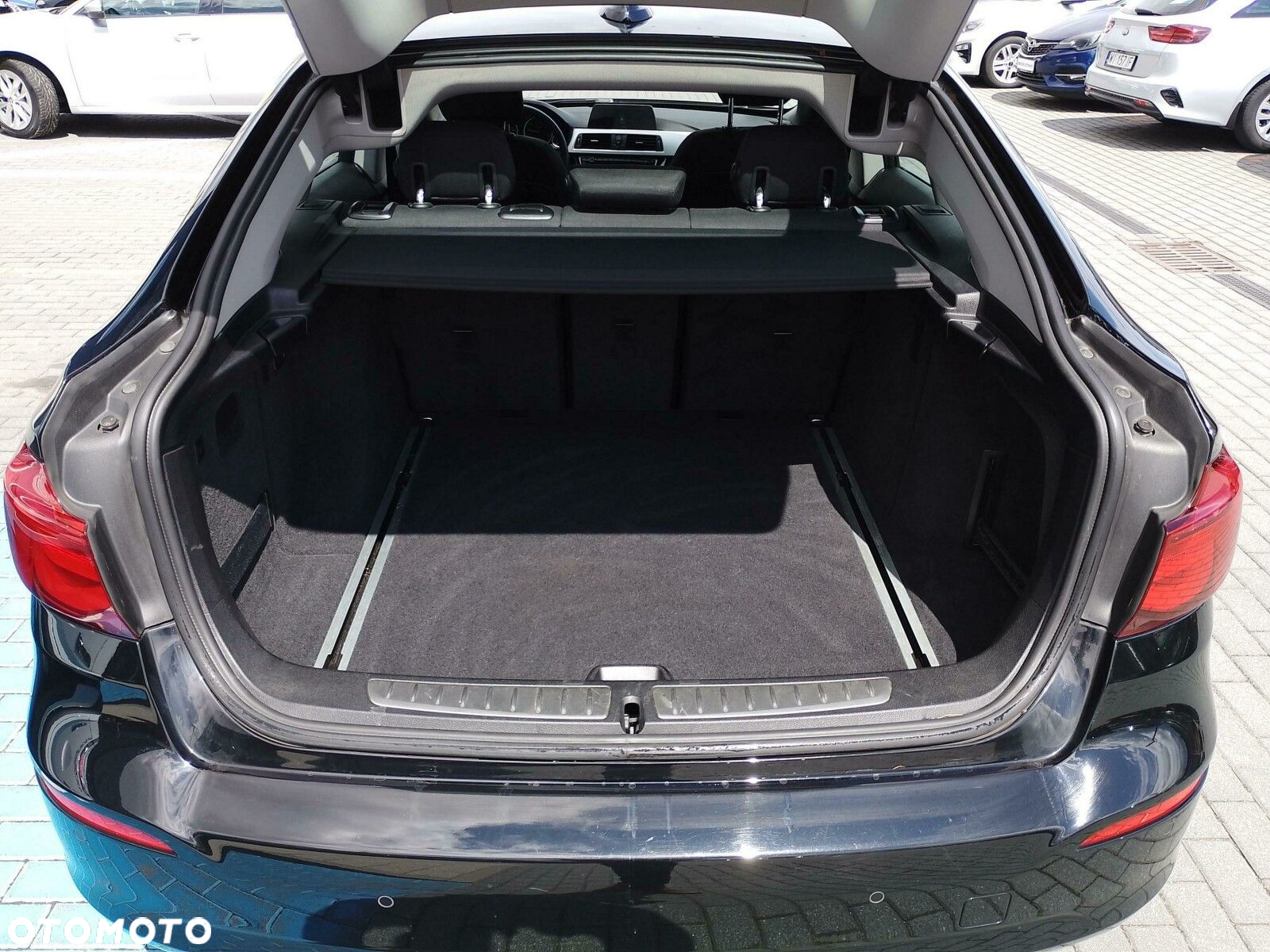 BMW Seria 3 320i GPF xDrive - 27
