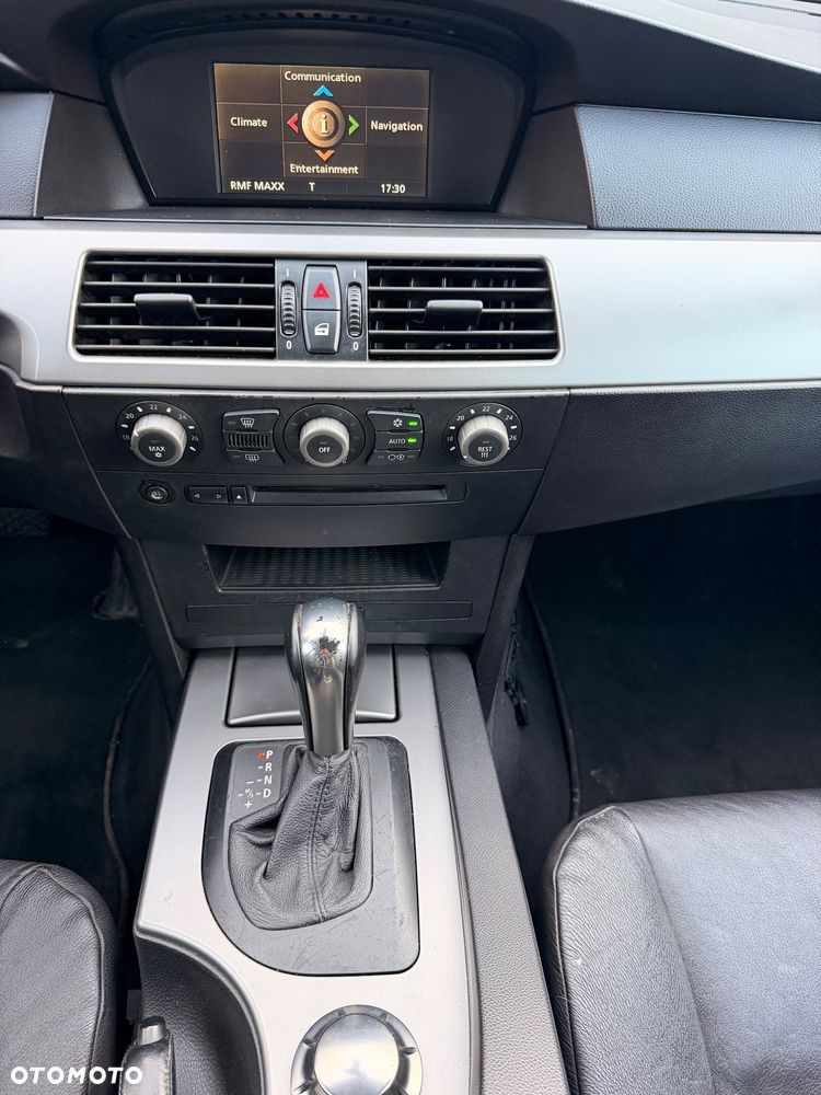 BMW Seria 5 - 34