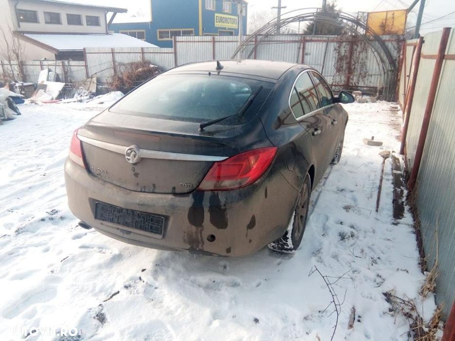 Dezmembrez Opel Insignia 2.0 A20DTH 2010 2011 euro 5 - 1